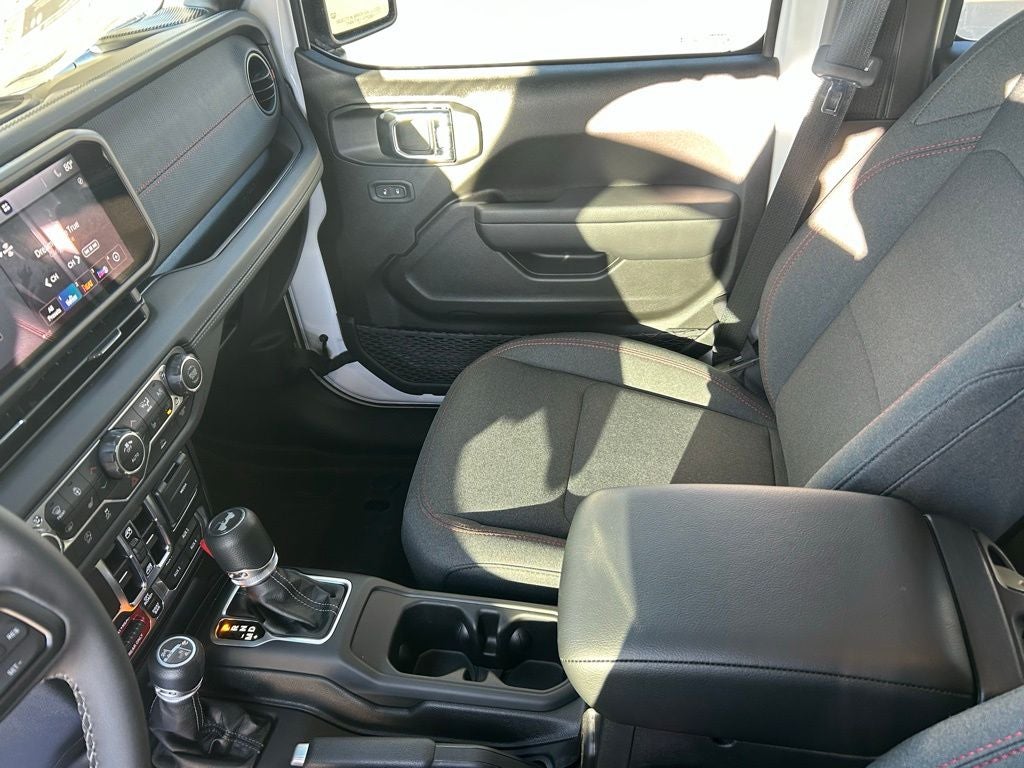 2025 Jeep Wrangler 4-DOOR RUBICON