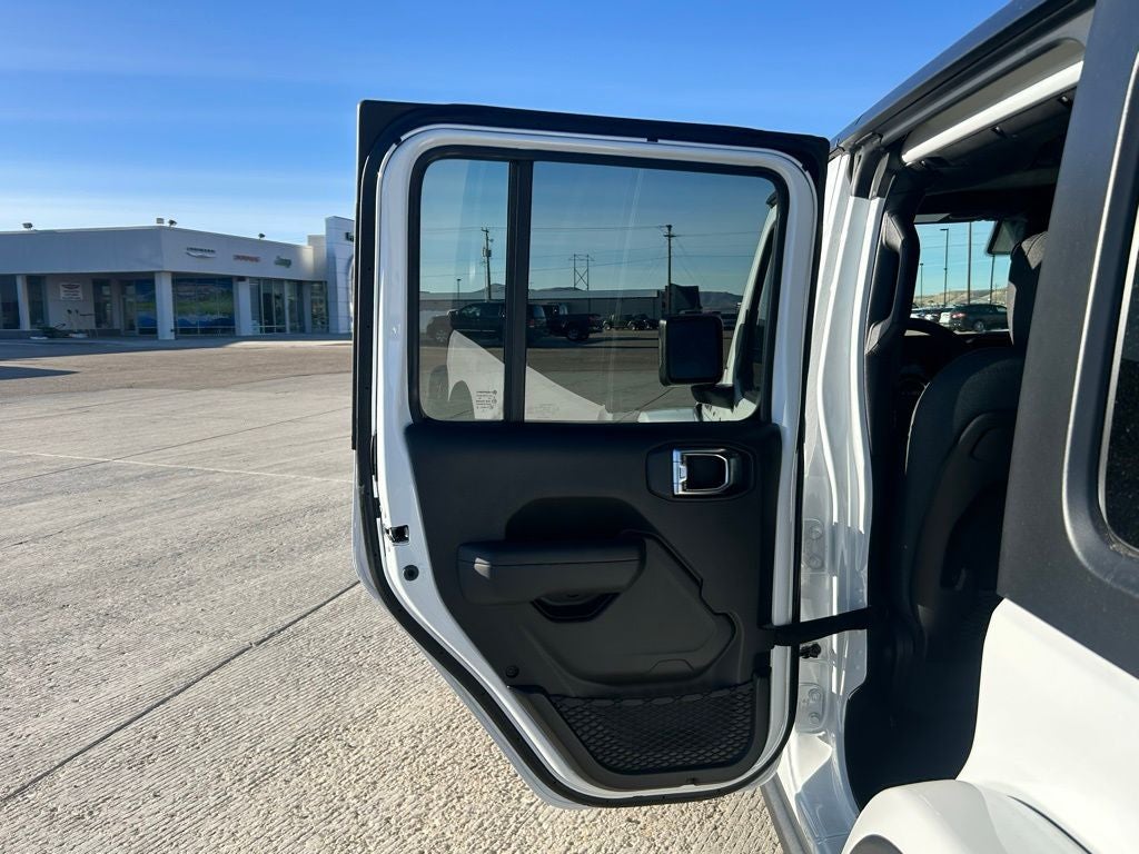 2025 Jeep Wrangler 4-DOOR RUBICON