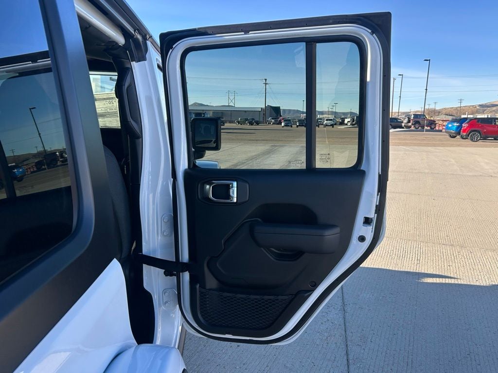 2025 Jeep Wrangler 4-DOOR RUBICON