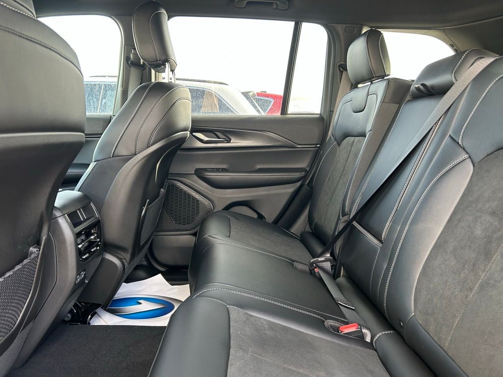 2025 Jeep Grand Cherokee ALTITUDE X 4X4