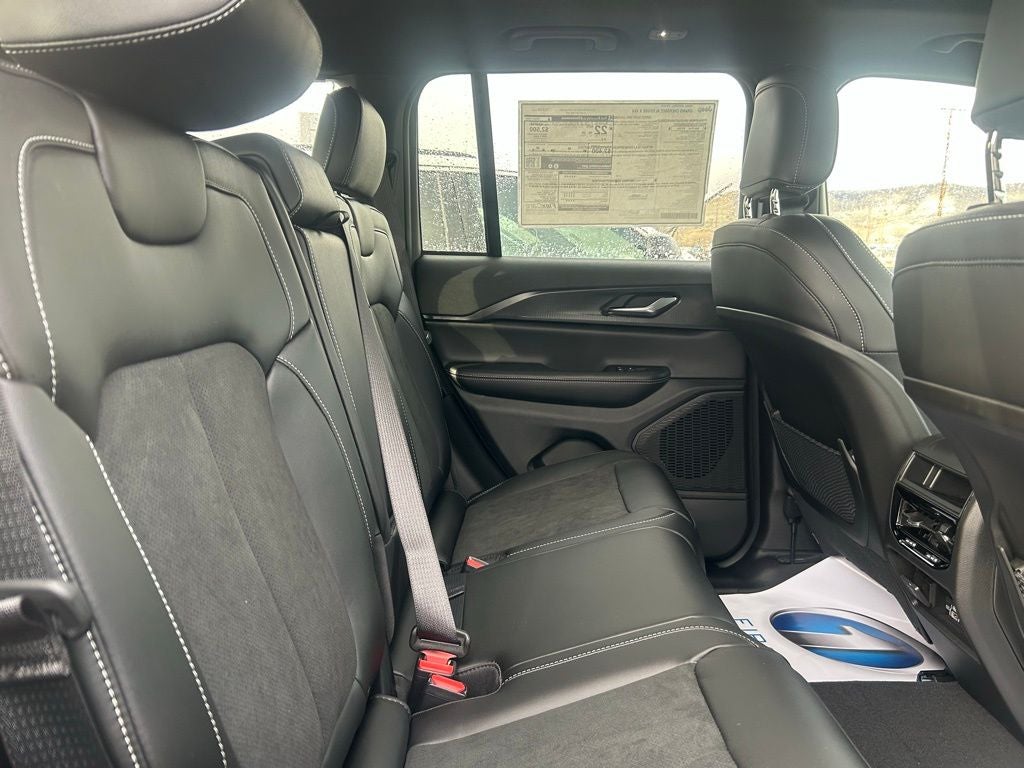 2025 Jeep Grand Cherokee ALTITUDE X 4X4