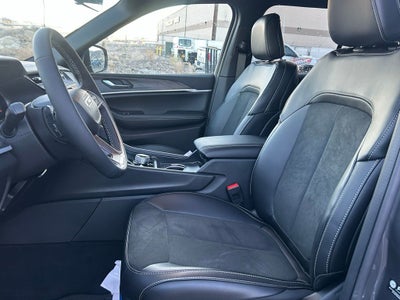 2026 Jeep Grand Cherokee LAREDO ALTITUDE 4X4