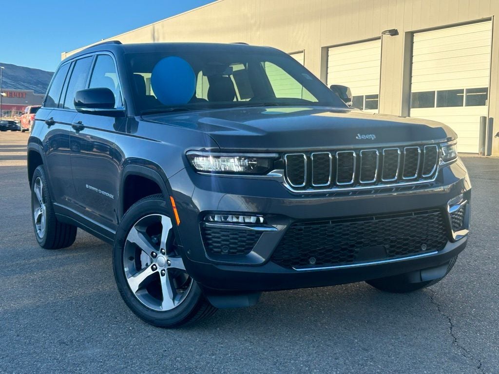 2025 Jeep Grand Cherokee LIMITED 4X4