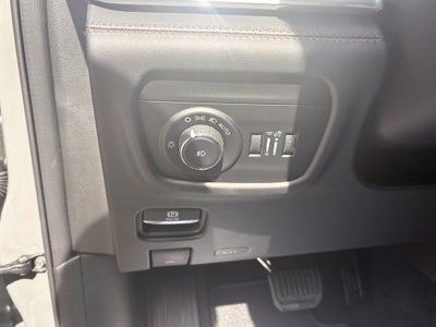 2027 Jeep Grand Cherokee Summit