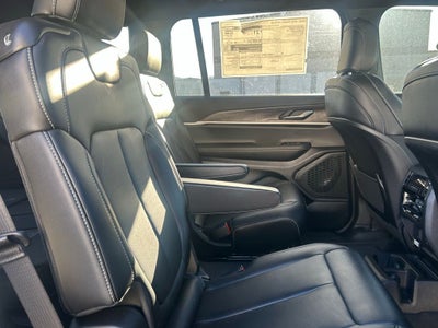 2025 Jeep Grand Cherokee L L LIMITED 4X4