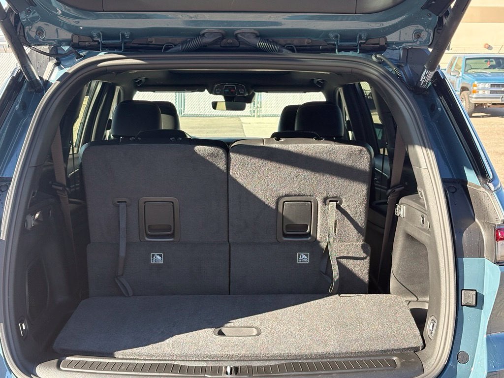 2027 Jeep Grand Cherokee L Limited