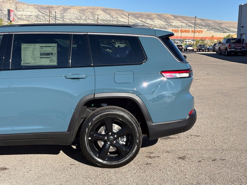2027 Jeep Grand Cherokee L Limited