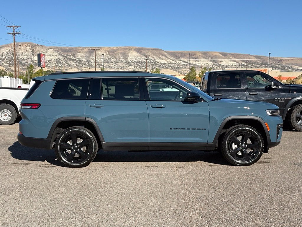 2027 Jeep Grand Cherokee L Limited