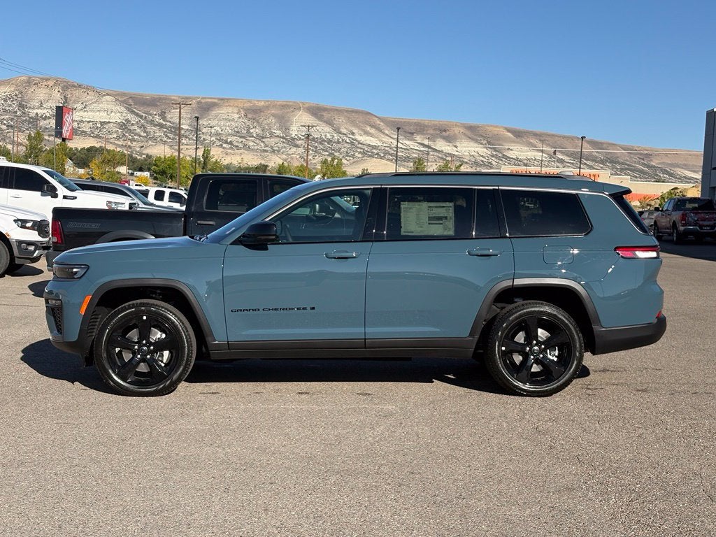 2027 Jeep Grand Cherokee L Limited