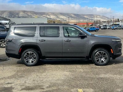 2026 Jeep Grand Wagoneer 4x4