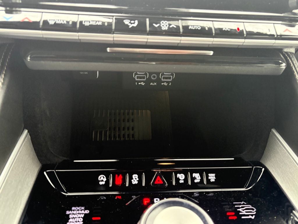 2026 Jeep Grand Wagoneer Upland