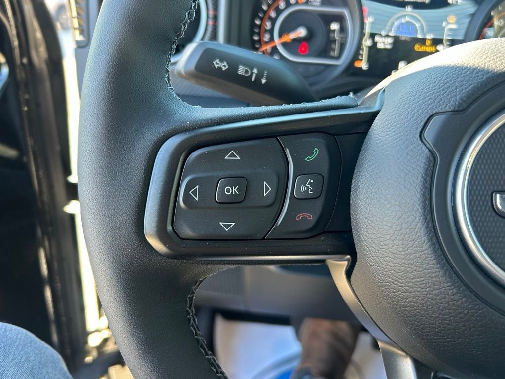 2025 Jeep Gladiator GLADIATOR RUBICON X 4X4