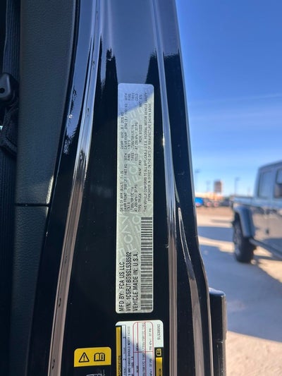 2025 Jeep Gladiator GLADIATOR RUBICON X 4X4