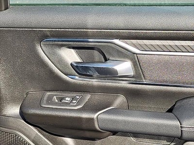 2027 RAM 1500 Big Horn/Lone Star