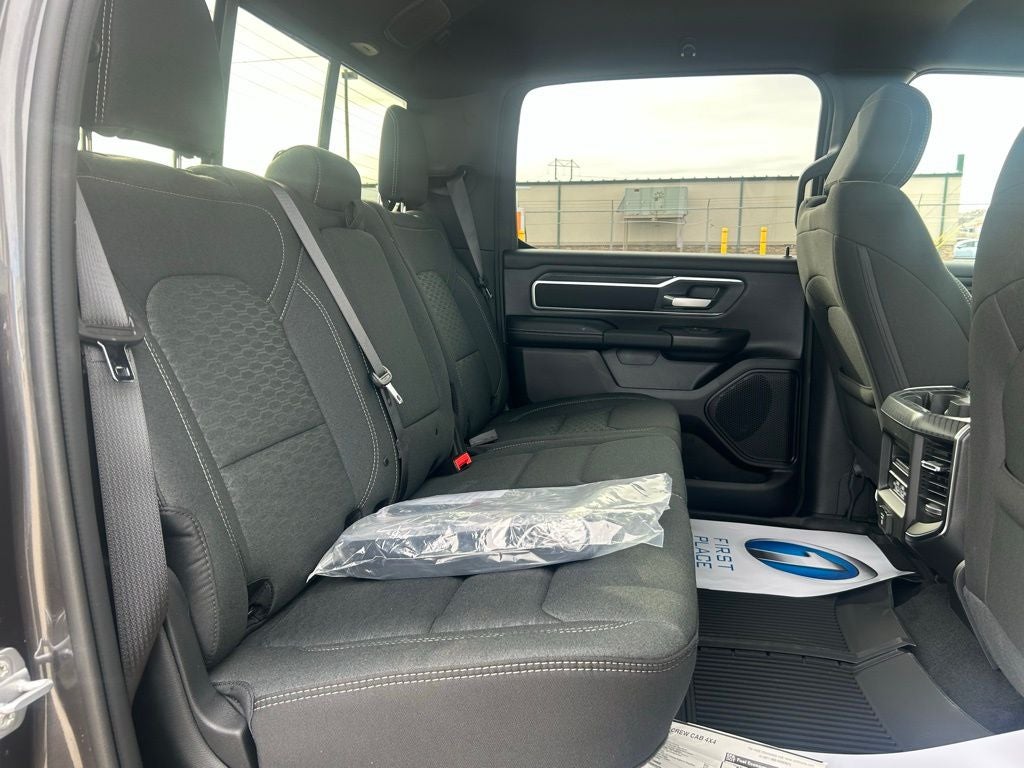 2026 RAM Ram 1500 1500 BIG HORN CREW CAB 4X4 5'7' BOX