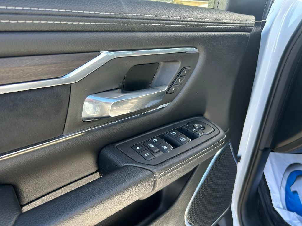 2026 RAM Ram 1500 1500 LAIE CREW CAB 4X4 5'7' BOX