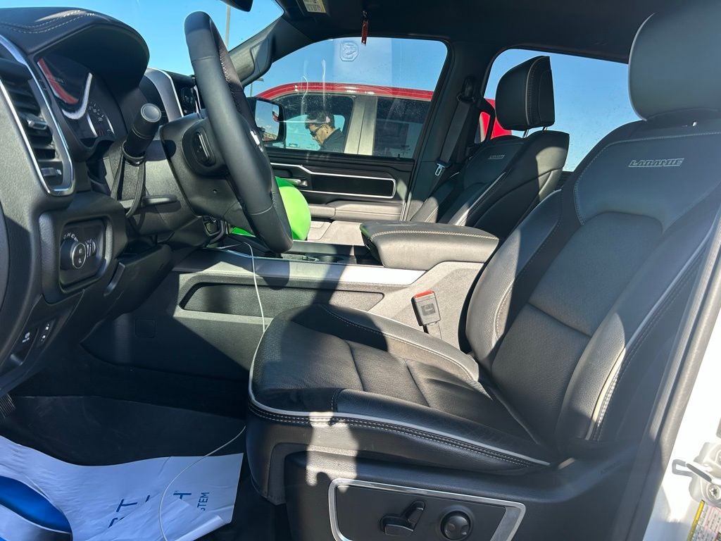 2026 RAM Ram 1500 1500 LAIE CREW CAB 4X4 5'7' BOX