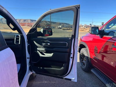 2026 RAM Ram 1500 1500 LAIE CREW CAB 4X4 5'7' BOX