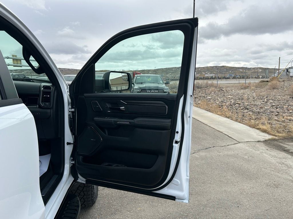 2026 RAM Ram 1500 1500 RHO CREW CAB 4X4 5'7' BOX