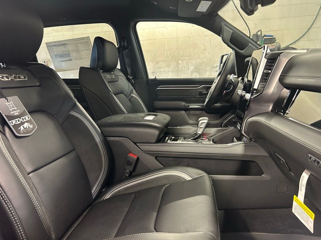 2026 RAM Ram 1500 1500 RHO CREW CAB 4X4 5'7' BOX