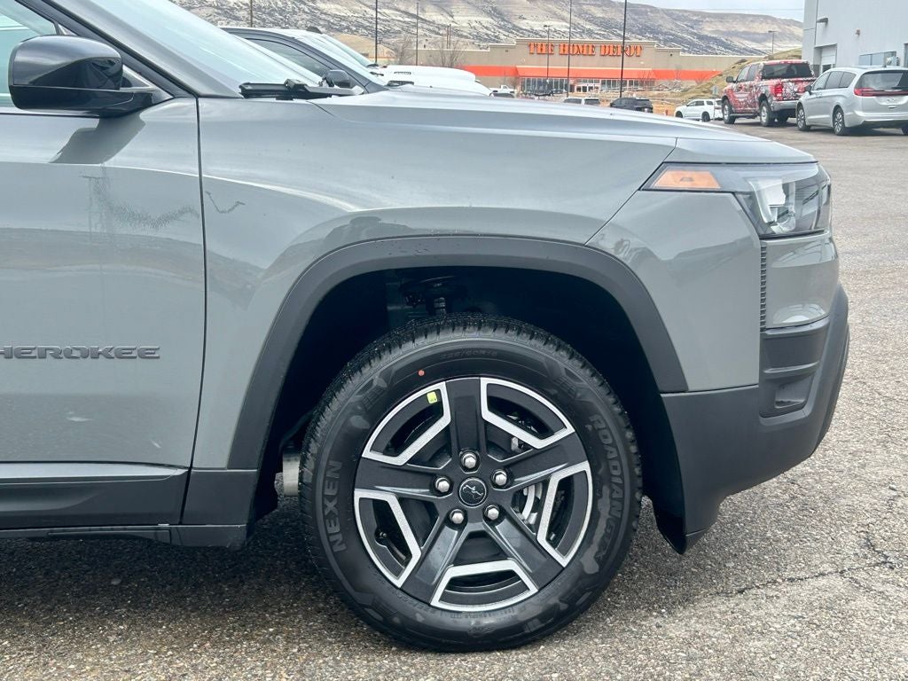 2026 Jeep Cherokee CHEROKEE LAREDO 4X4