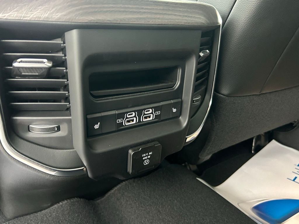 2026 RAM Ram 3500 3500 LAIE CREW CAB 4X4 6'4' BOX