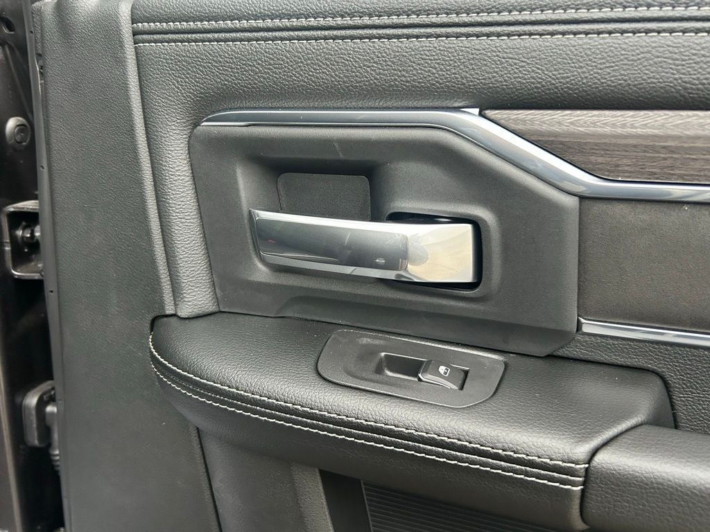 2026 RAM Ram 3500 3500 LAIE CREW CAB 4X4 6'4' BOX