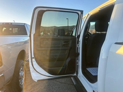 2026 RAM Ram 3500 3500 TRADESMAN CREW CAB 4X4 8' BOX