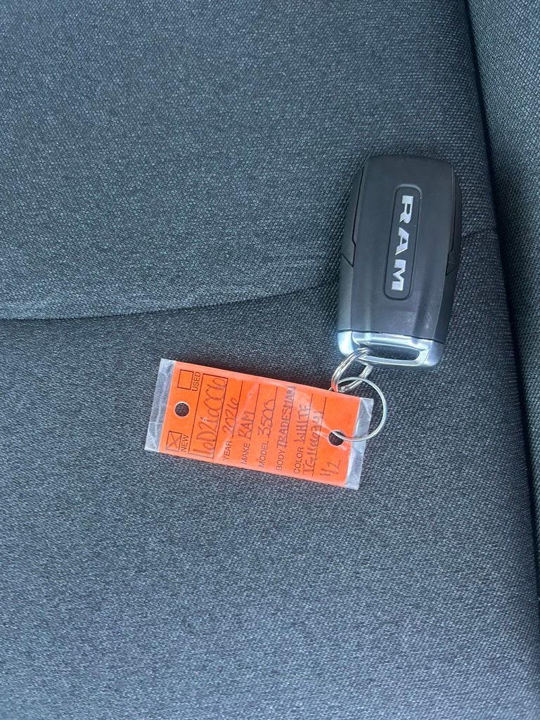 2026 RAM Ram 3500 3500 TRADESMAN CREW CAB 4X4 8' BOX