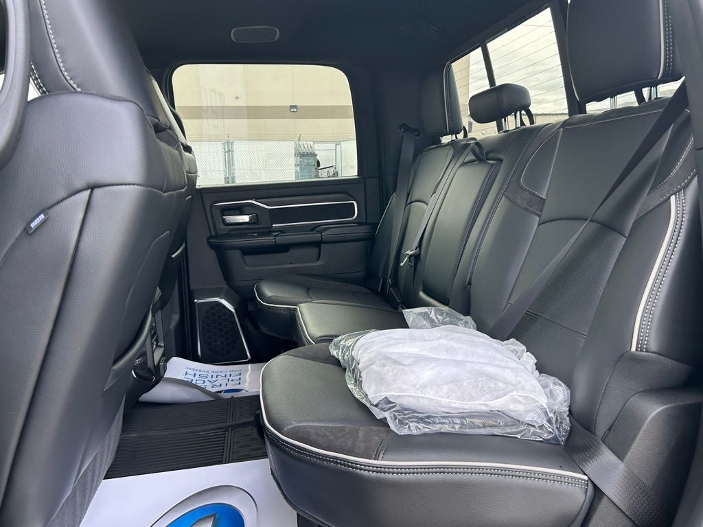 2026 RAM Ram 3500 3500 LAIE CREW CAB 4X4 8' BOX