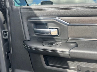 2026 RAM Ram 3500 3500 LAIE CREW CAB 4X4 8' BOX