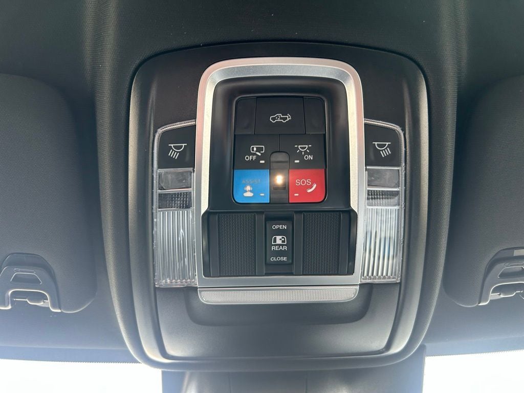 2026 RAM Ram 3500 3500 LAIE CREW CAB 4X4 8' BOX