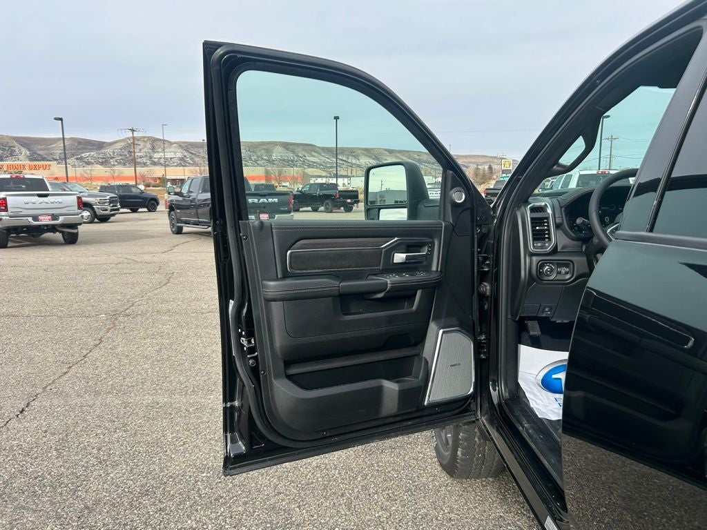 2026 RAM Ram 3500 3500 LAIE MEGA CAB 4X4 6'4' BOX