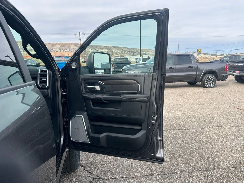 2026 RAM Ram 3500 3500 LAIE MEGA CAB 4X4 6'4' BOX