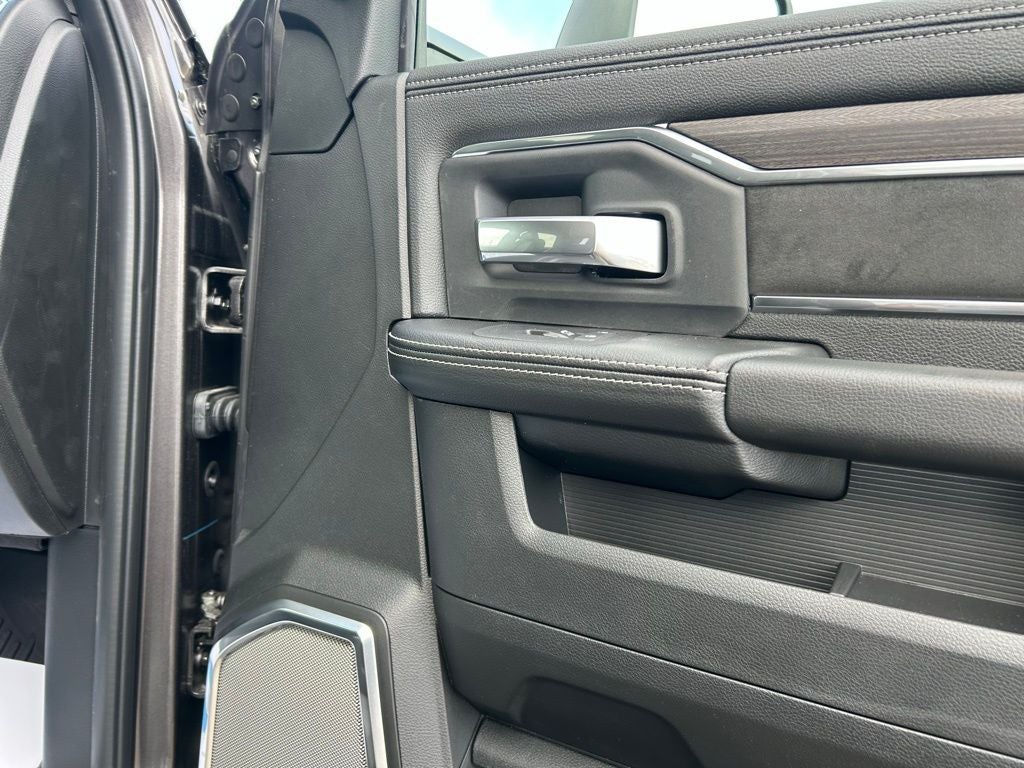 2026 RAM Ram 2500 Laramie Night Edition