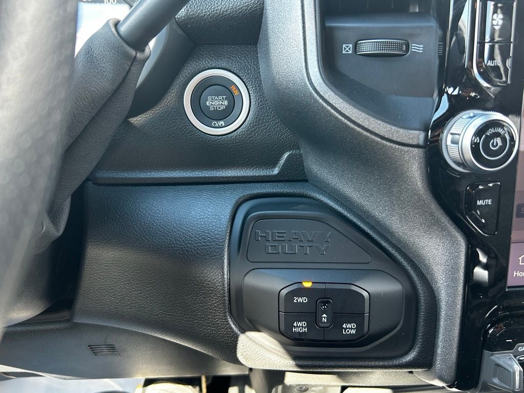 2026 RAM Ram 2500 2500 TRADESMAN CREW CAB 4X4 8' BOX