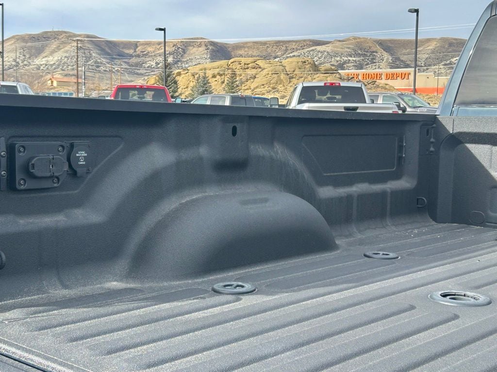 2025 RAM Ram 2500 2500 LAIE CREW CAB 4X4 8' BOX