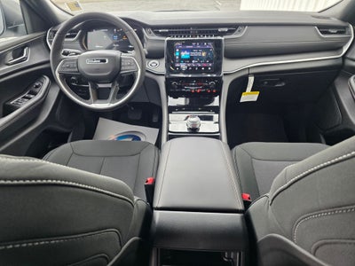 2026 Jeep Grand Cherokee Laredo X
