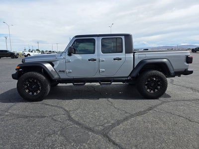 2020 Jeep Gladiator Sport