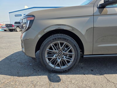 2027 Ford Expedition Max Platinum