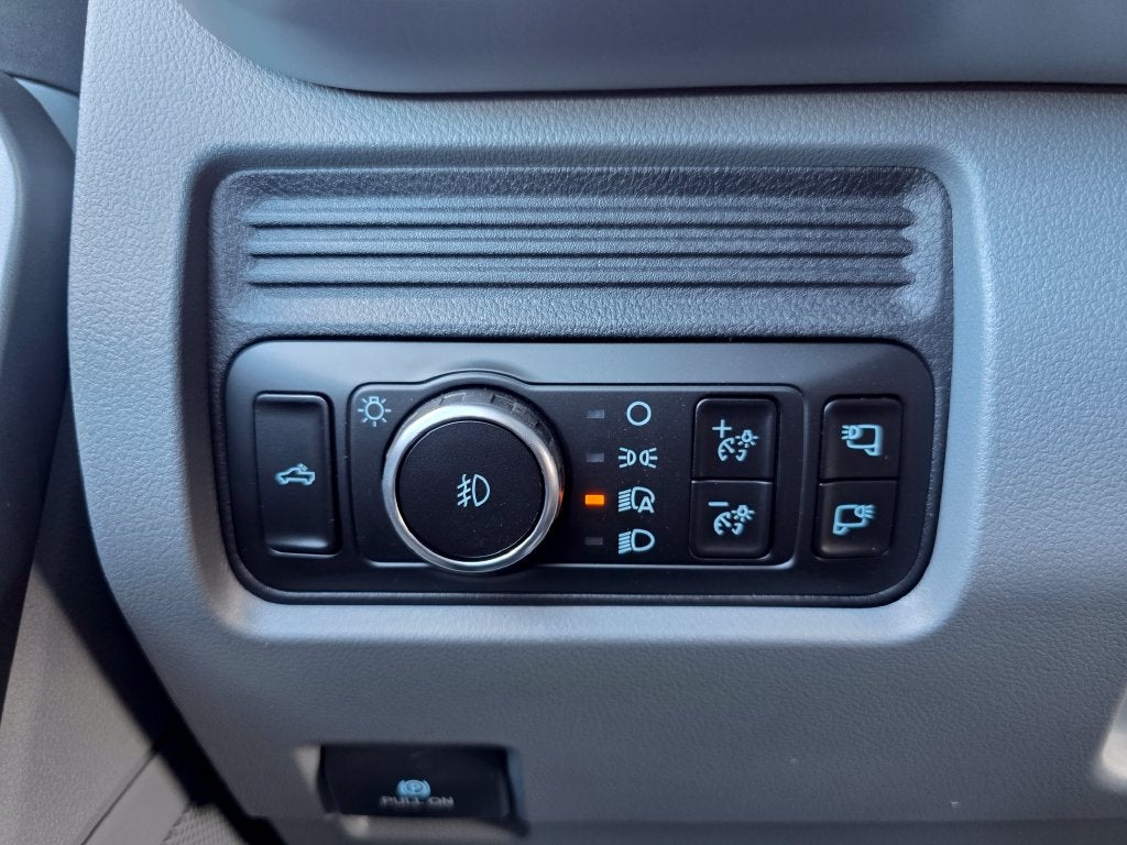 2027 Ford F-250SD XLT