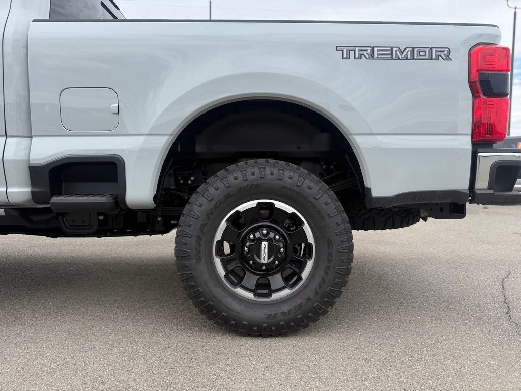 2026 Ford F-250SD Lariat Tremor