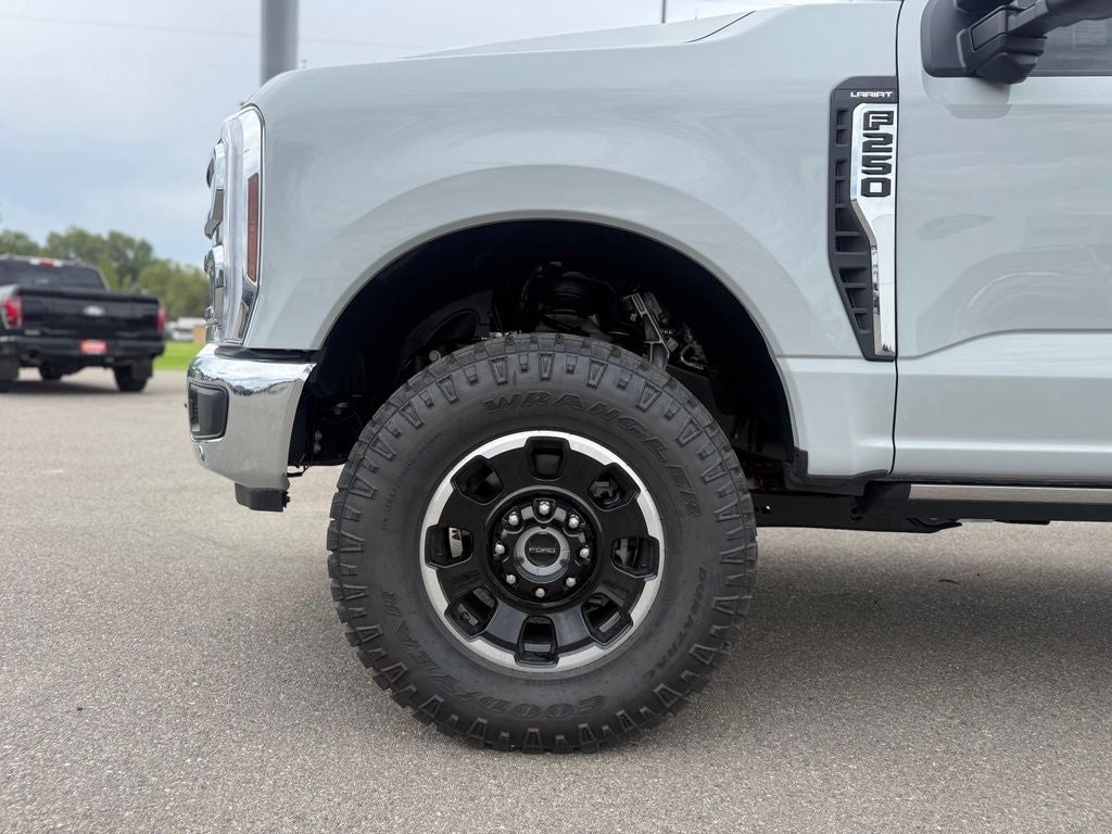 2026 Ford F-250SD Lariat Tremor