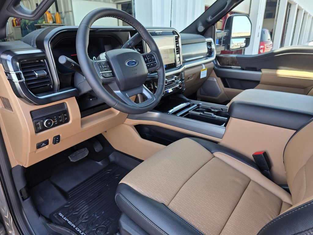 2026 Ford F-350SD Lariat Tremor