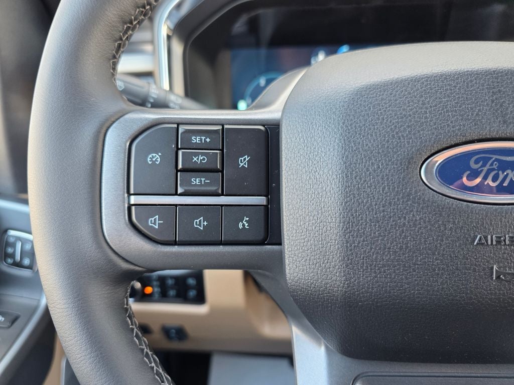 2026 Ford F-350SD Lariat Tremor
