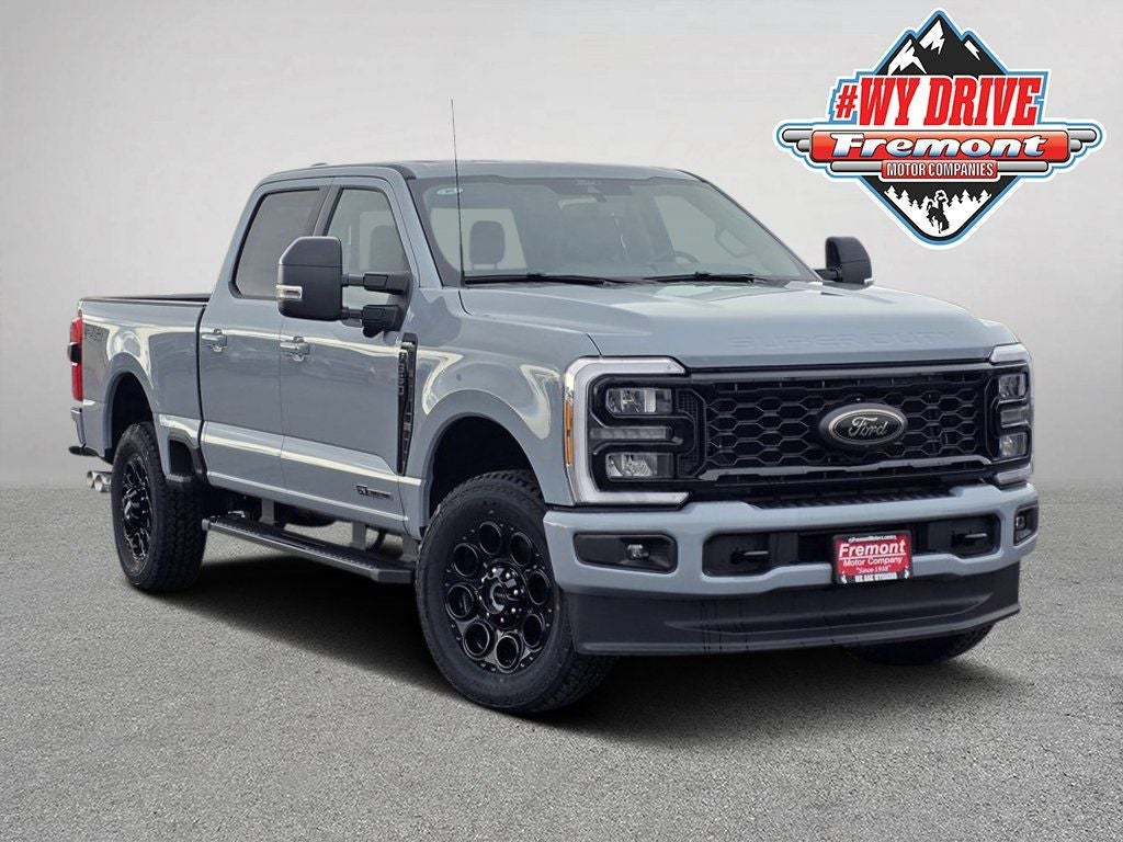 2026 Ford F-350SD Lariat Black Appearance Pkg
