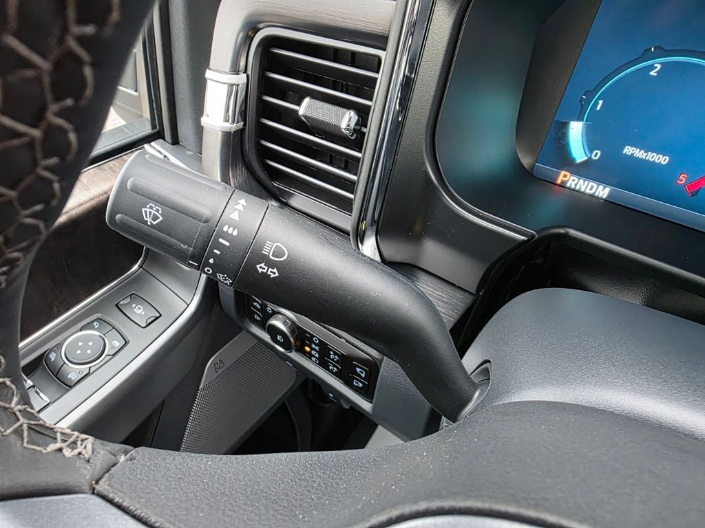 2026 Ford F-350SD Lariat Black Appearance Pkg