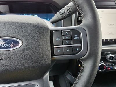 2026 Ford F-350SD Lariat Black Appearance Pkg