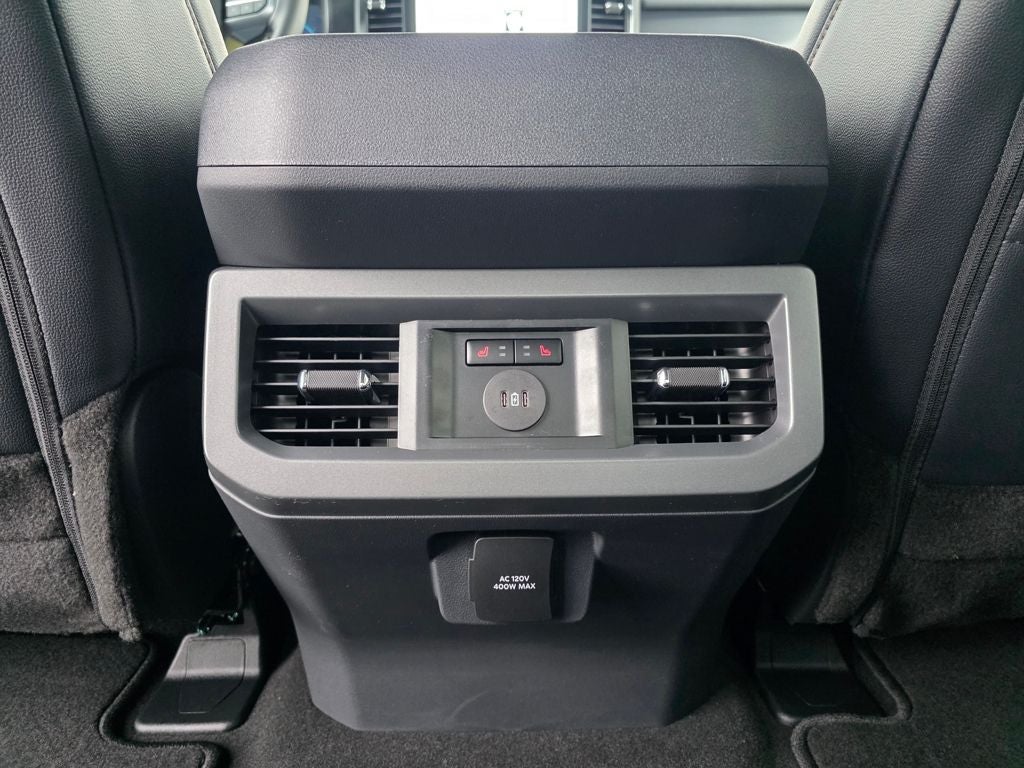 2026 Ford F-350SD Lariat Black Appearance Pkg