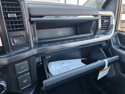 2026 Ford F-350SD Lariat DRW